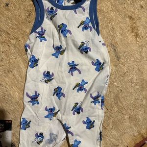 Baby Disney stitch onsie